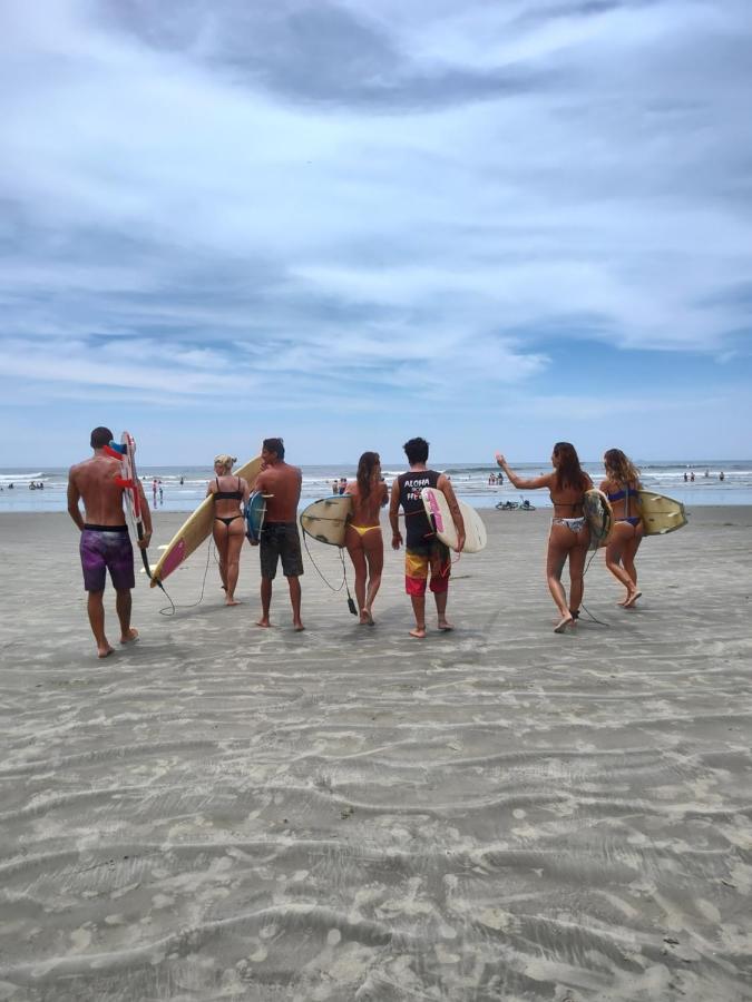 Hostel Ohanalu Surf House Ітанняен Екстер'єр фото